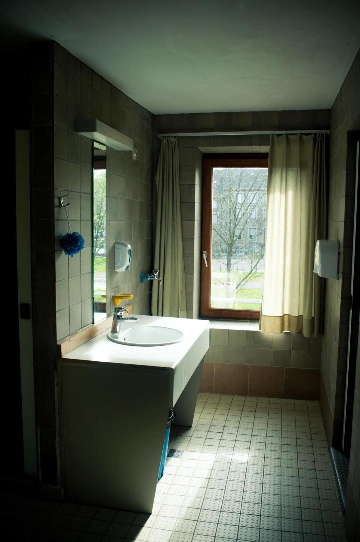 Auberge De Jeunesse De La Roche - Champlon Tenneville Eksteriør bilde