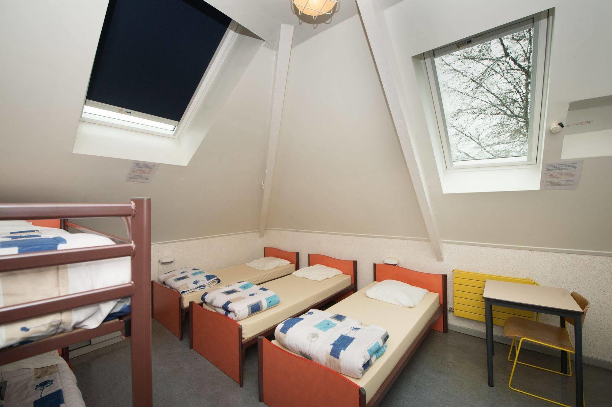 Auberge De Jeunesse De La Roche - Champlon Tenneville Eksteriør bilde